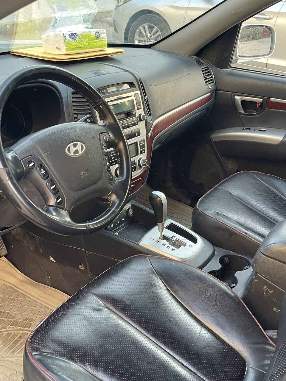 سلام عليكم سنتافي ٢٠٠٧ ادوات ادوات
بيه كصتين
كازززز
السعر 55 وبيه مجال
***********
