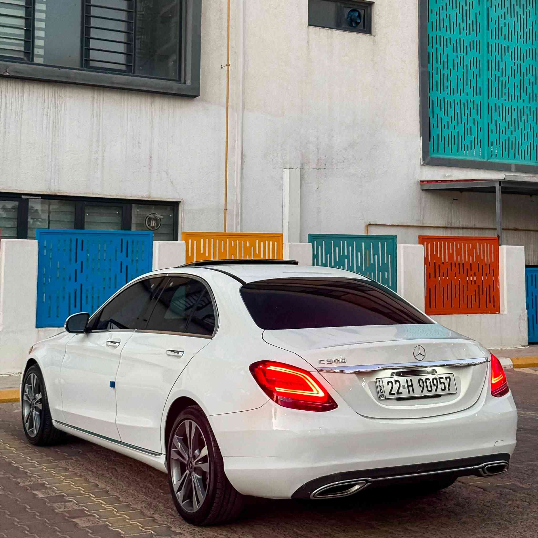 ﷽
MERCEDEZ C-CLASS C300 2021
▫️مارسيدس C300 موديل 2021 
فول مواصفات ١/١   زمان دولي
~~~~~~~~~~~~~~~~~~~~~~~~~~~~~~~
مكان🌇: سليماني  
سعر💵: 195$ 🔐             
تليفون☎️:*********** :::  ***********
~~~~~~~~~~~~~~~~~~~~~~~~~~~~~~~
▫️محرك اربع سلندر  تيربو محرك مرغوب اقتصادي 
🔹گير و محرك بشرط بدون صوت بدون صرف و خلل بشرط
🔹ماشية 34 الف ميل حقيقي بشرط

▫️سيارة بيها (( قطعطين صبوغ و صفحة سكن كلير امريكا بدون حادث بدون معجون و فتح ))
🔹بدون داخل بشرط
🔹بدون بارد و بدون شخت و بدون رصعات 📦📦
🔹سيارة حيل حيلوة جديد

▫️مواصفات
( بصمة - فتحة - داخل بيجي - رادار - شاشة كبير - گيجات ألكتروني - ماوس - صندوق شفت -  كشنات جلد - كشن تتفيئة - كشن و ستيرن كهربا و خزن - نيزامي ئيكو و نيزامى سبؤرت و سبورت پلاس - تبريد مركزي - لايت ليد و عدصات - مراي شفت - ڤوليوم لمس - بعد هواي مواصفات )

▫️اربع طاير و ويل بيلادي جديد بدون مصروف
🔹تاير و ويل بيلادي شريكه 
🔹بسميً السنويه بشرط تحويل و خرامه
🔹سياره مابيها دينار مصرف كامل من كل نواحي

◽️نظافه ١٠٠٪؜ كامل سيرفس بدون نقص و بدون مصرف سياره اي نقص مابيها 
تاير و ويل بيلادي شريكه 

نفسي يوم /تحويل و كاله حاظر
مكان / داخل سليمانيه🌆
