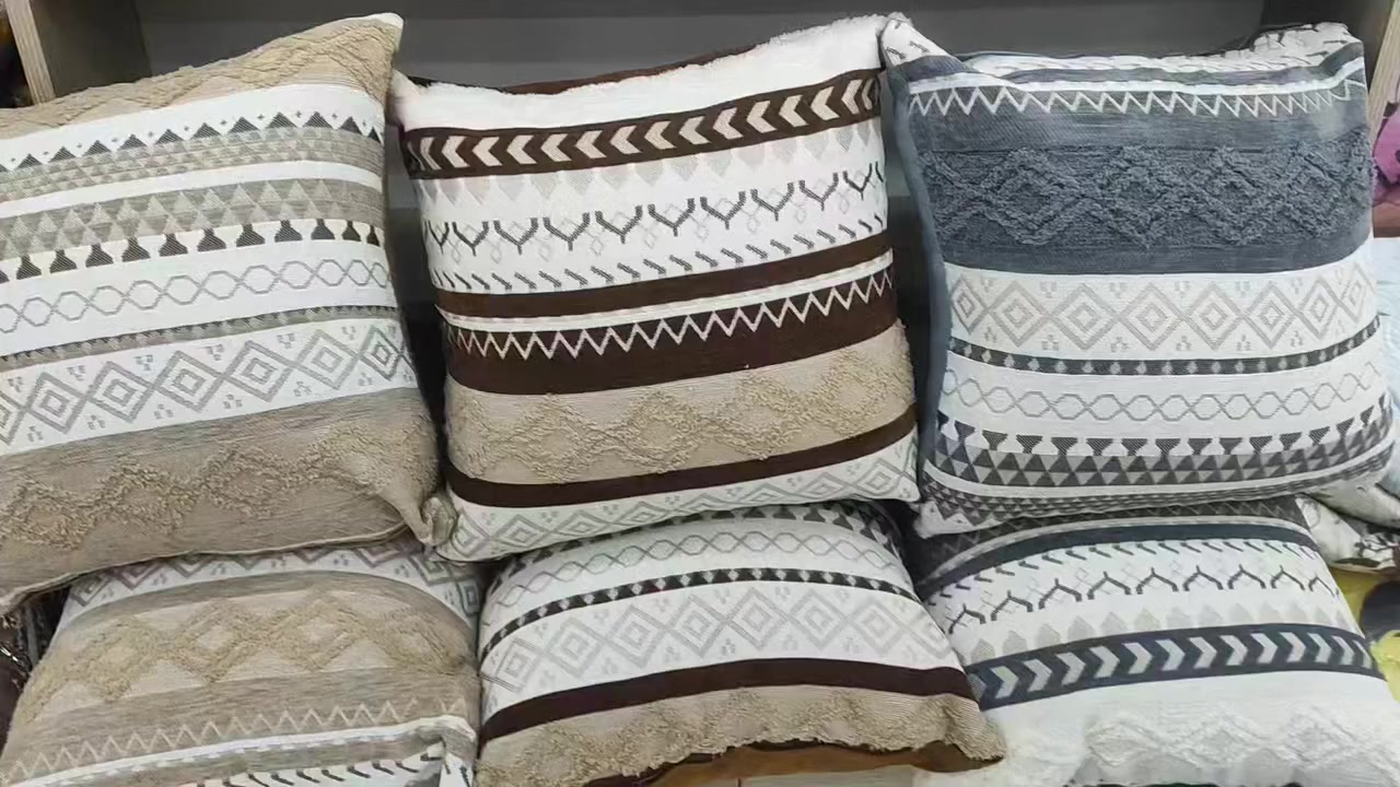 وجه كوشه بوهيمي 

🔴 العنوان 
👈 مجمع خالد هريس 
بدايه دخول حي العسكري 
امام العارضة الصفراء 
مقابل ملعب التارتان 
الاستفسار
مراسله الصفحه 
الاتصال على الارقام التاليه 
***********
***********
