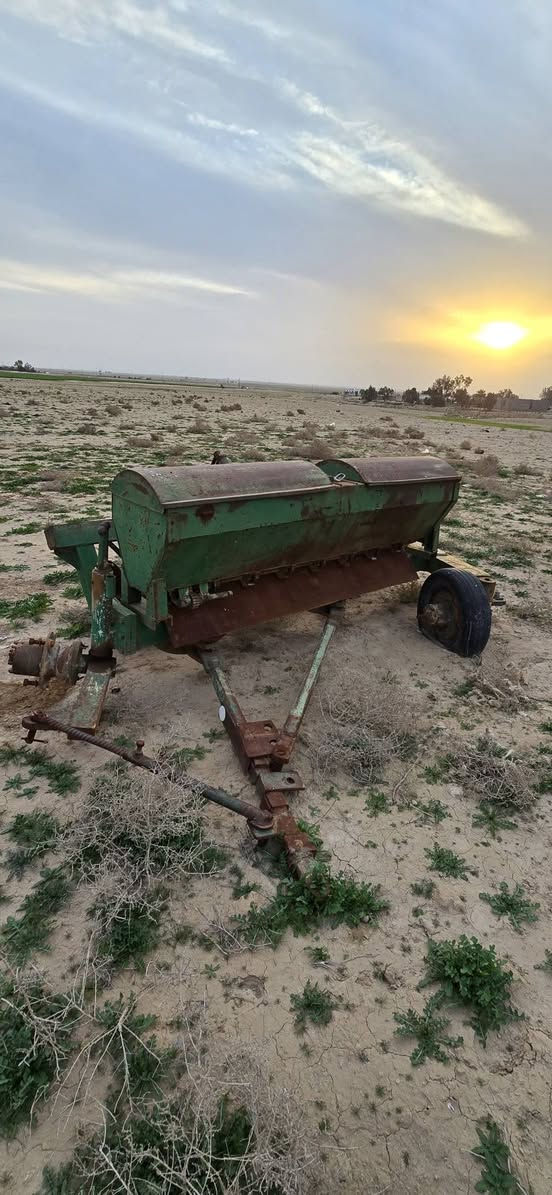 السلام عليكم
دسك للبيع جاهز للعمل 
ملاحظه التاير النقص موجود 
السعر 1.400 
للاتصال ***********
