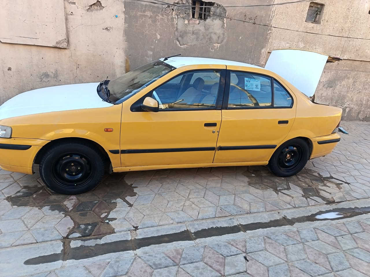 سمند موديل ١١ مكينة وكير وتبريد حدادية كلة جديد رقم سنوية جديد مصفرة هيئة وغرامات السعر ٣٤ /*********** مكاني ديوانية
