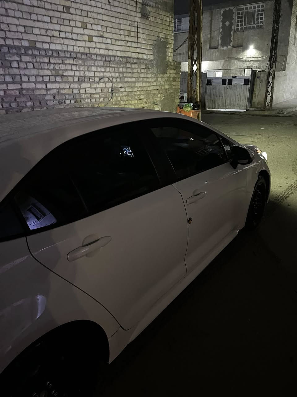 كورلا 2025 فول ماعدا الكشنات ماشيه 40 الف
وارد الصين
بيها فقط هاي طخه جاملغ  خفيفه بعدني ممسويها ولباقي مكفوله
وعليها 500 الف غرامات 
مكاني بغداد 
***********
