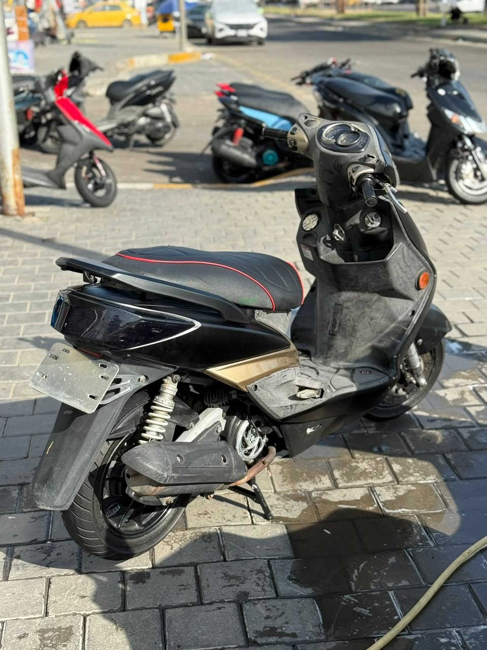 معرض الواثق لتجارة الدراجات النارية
متوفر ياماها سكنس فحل طلاعات نوزل 

الدراجة مكينة بلادية ومكفولة كفالة عامة 

عليها تزويد 
يدات بريك nsy
تخم كلجات DY
صدر امامي رياضي 
صدر خلفي رياضي 
قبق فلاوين nsy
قطرة دهن nsy
قطرة اكسل nsy
فراك بريك nsy
قاعدة رقم nsy
طلاعات nsy 
قبق بانزين رياضي 
ستاند صفح بوش
ويل RBM
وزوج تايرات جلاتين 
وشادلها صالنصة رياضي نحلة تك بوشة 
العنوان بغداد شارع فلسطين الضلال 
السعر مليون و 950 الف وبيها مجال حك الجية شرفوني وبخدمتكم 
***********
***********
