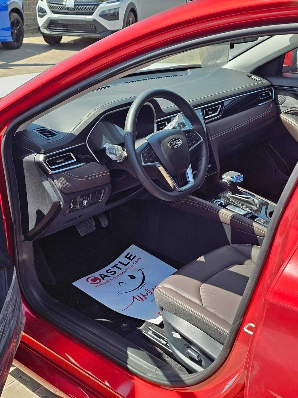 🚗✨ امتلك الآن سيارة جاك J7 السيدان الرياضية بأفضل عروض التقسيط!
✅ تقسيط بنظام المرابحة الإسلامية
✅ موافقة فورية
✅ استلام فوري
✅ بدون تأمين
✅ بدون مصاريف إدارية
✅ أقل مقدم وأطول فترة سداد
✅ عروض كاش باك مميزة

🚘 محرك تيربو اقتصادي وأداء متميز مع ناقل حركة أوتوماتيك يوفر تجربة قيادة ممتعة ومريحة داخل المدينة وعلى الطرق السريعة.

📞 أ رحيم 01096720167
واتساب / https://wa.me/201096720167

#جاك_J7 #JAC_J7 #تقسيط_سيارات #المرابحة_الإسلامية #استلام_فوري #كاش_باك #بدون_تأمين #بدون_مصاريف


**إذا كنت صاحب هذا الإعلان وتريد حذفه لأي سبب، رجاءا أرسل رسالة إلى الدعم الفني**