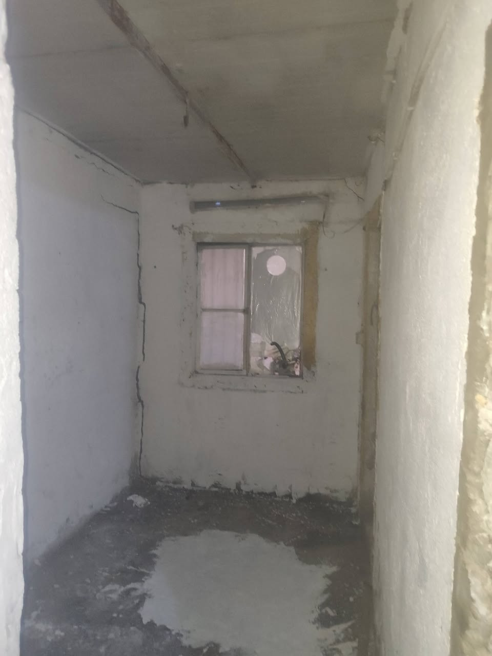 دار للايـــــــــــــــــجار
#الموقع حله قرب شارع 100 او خلف مول اهل الخير بل تجاوز

سعر الايجار 150الف

بيت للايجار المساحه 150م

يتكون من غرفه نوم ومطبخ وصحيات هوال حديقه 

اكثر ستفسار مراجعه مكتب الجشعمي للعقار 

              ((بإدارة احمد الباشه))

          ***********☎️

***********☎️
