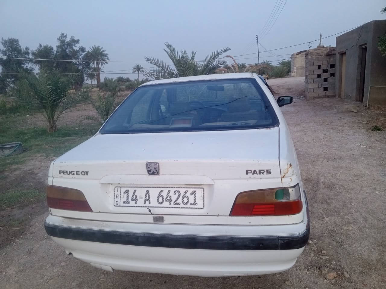 بيجو بارس2012سياره حلوه السعر 30وبيها مجال موبايل***********
