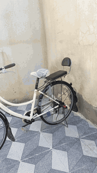 باسكل بناتي للبيع حجم 26 بريكات شغاله السعر 70 وبي مجال مكاني بغداد تقاطع النهروان  الانتصال على هاذا الرقم *********** أو مراسله على هاذا الحساب
