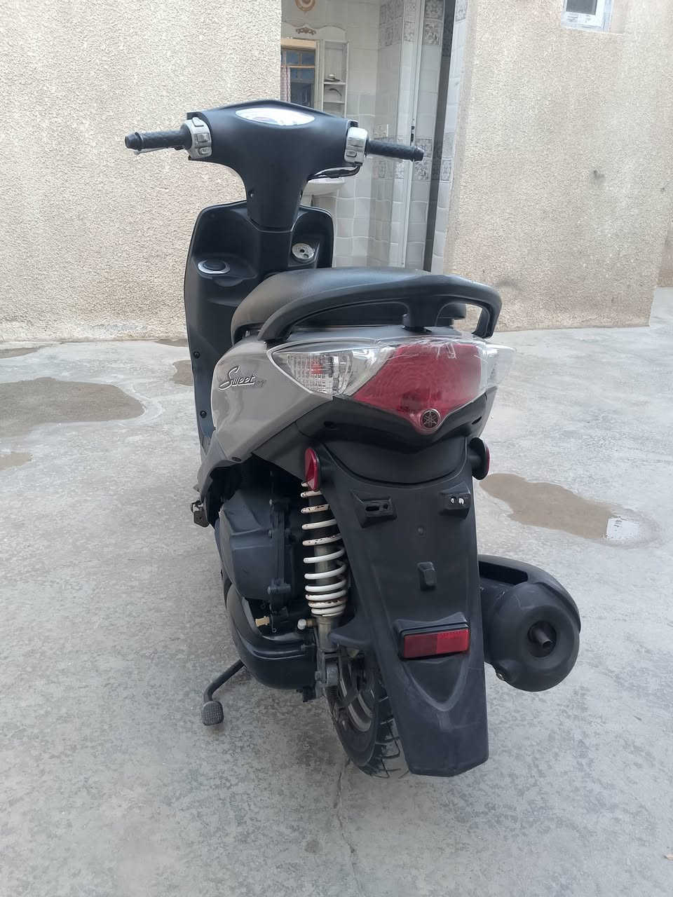 سلام عليكم للبيع مكفوله كفاله عامه 2015 سويت فول ***********
