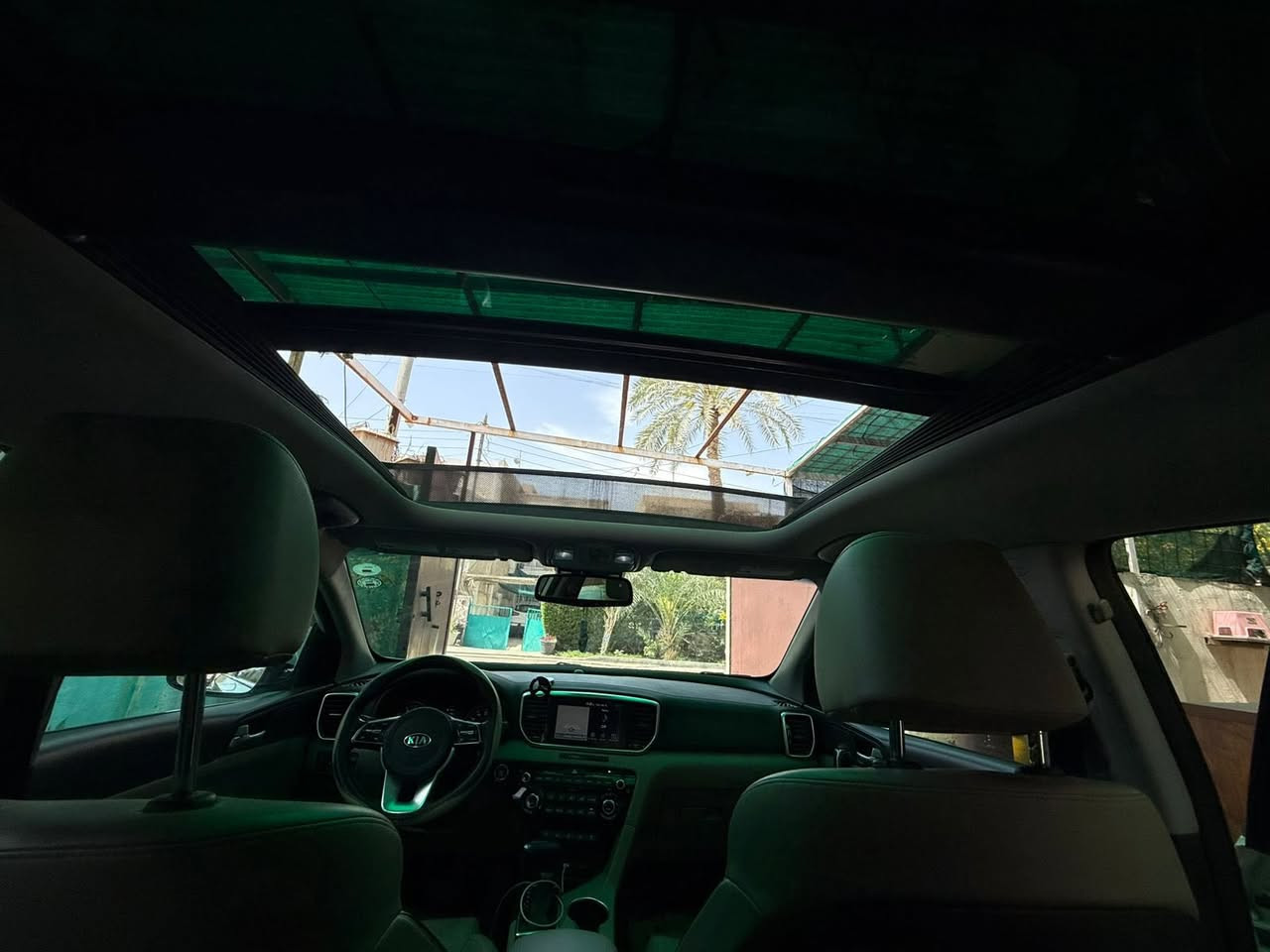 السلام عليكم
سبورتج 2020 للبيع…. 
السياره ماشيه85000…
محرك 2400 Gdi جبير المرغوب ….
المواصفات.
بصمه….
بانوراما…
تحكم ستيرن فول…
اشاير مري…
مري شفط….
شاشه كبيره تدعم كار بلي…..
كشنات جلد و تدفه وتبريد….
كشنات كهرباء . كامراه خلفيه حساسات امامي وخلفي… رادار امامي وجانبي وخلفي…
نقطه عمياء….
تدفئه ستيرن….
جنطه كهرباء ….
سايد بريك بصمه…..
Drive mood 3 انظمه قياده….
نضام منحدرات ….
….AUTO HOLD
تحديد مسار…. 
لايتات سنون ….. لدات بك … مانع اصدام
السياره فوللل مواصفات 1/1
( السياره وارد امريكي ضربتها باب وجاملغ من جهه السايق) سياره رقم اربيل باسمي تحويل ثاني يوم……السعر 185 ورقه
(للستفسار)
***********
