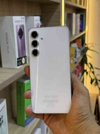 جالاكسي A55 • ١٢ رام • ٢٥٦ جيجا