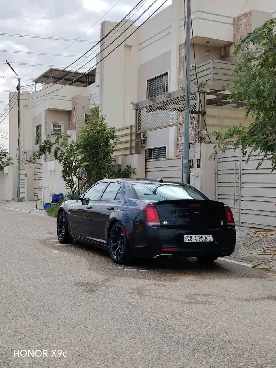 كرايسلر اوباما.  2019 مرمزه2023   S 300.  
حادث الباب الخلفي صور الحادث موحوده
المحرك : 6 سلندر  3.6L 
المواصفات 
إشارة بل مراية 
نقطة عمياء 
حساسات امامية 
مصابيح امامية زنون مع LED 
ويل قياس 20 أنج 
حساسات خلفية 
شاشه كبيرة مع نظام ملاحة نفكيشن GPS 
سستم صوت الپاين مع سماعات بريميوم 
مقصورة الركاب من الجلد الفاخر 
المقاعد الأمامية كهربائية
تشغيل عن بعد 
ستيرن كهربائي 
محدد سرعة 
تلفون بلوتوث
كاميرا خلفية
مرايا متحسسة للاضاءة العالية 
كير شفتر بالستيرن 
دخول ذكي (بصمة) 

رقم *********** اتصل ودلل
