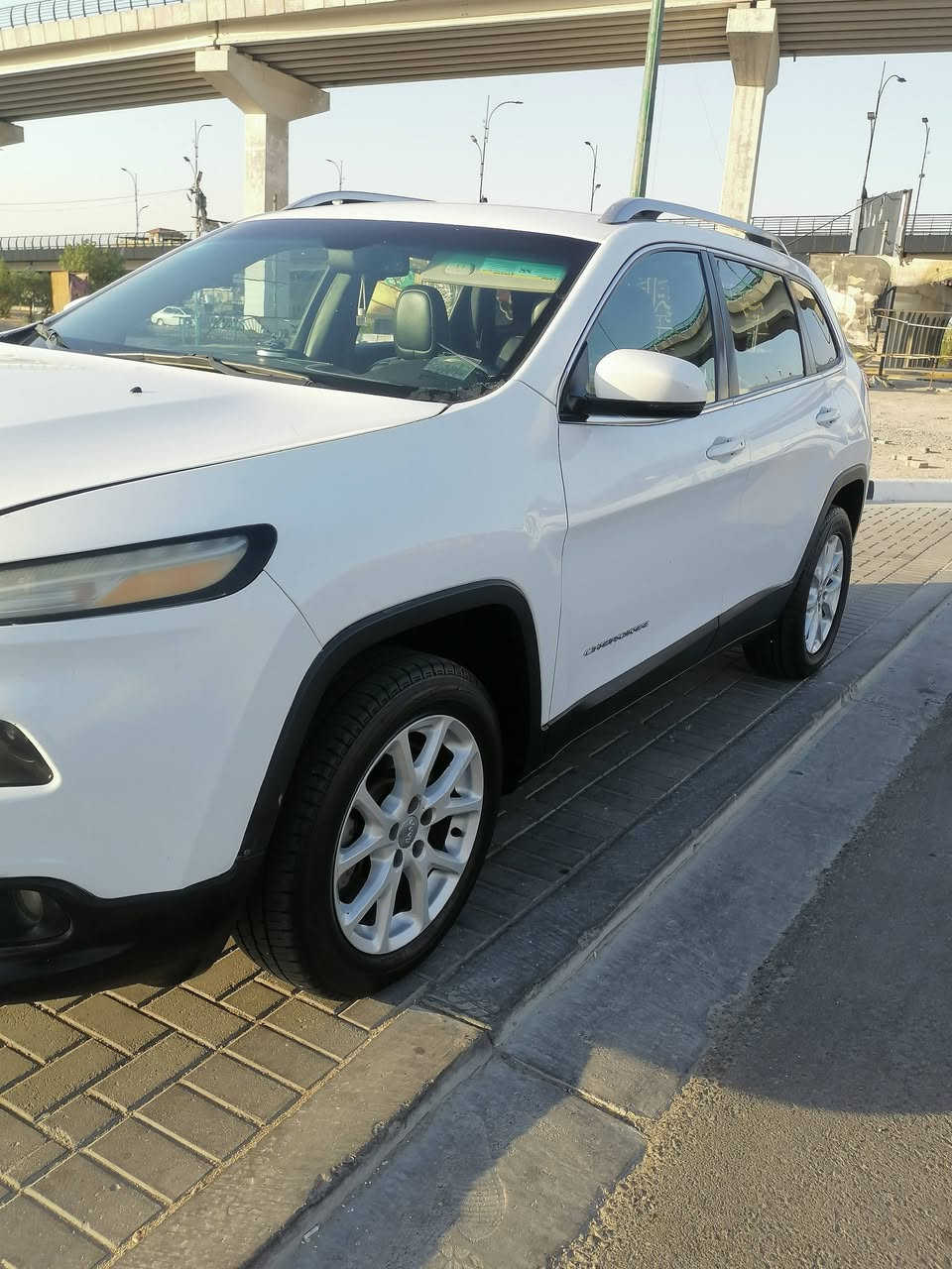 السلام عليكم
جيب بزون 18 حجم محرك 4 سلندر
كير وتبريد جاهز
سنويه مجددة ل 30
مكاني بصره
***********
بيع او مراوس ب ناصي
السعر 115
ب اسمي
