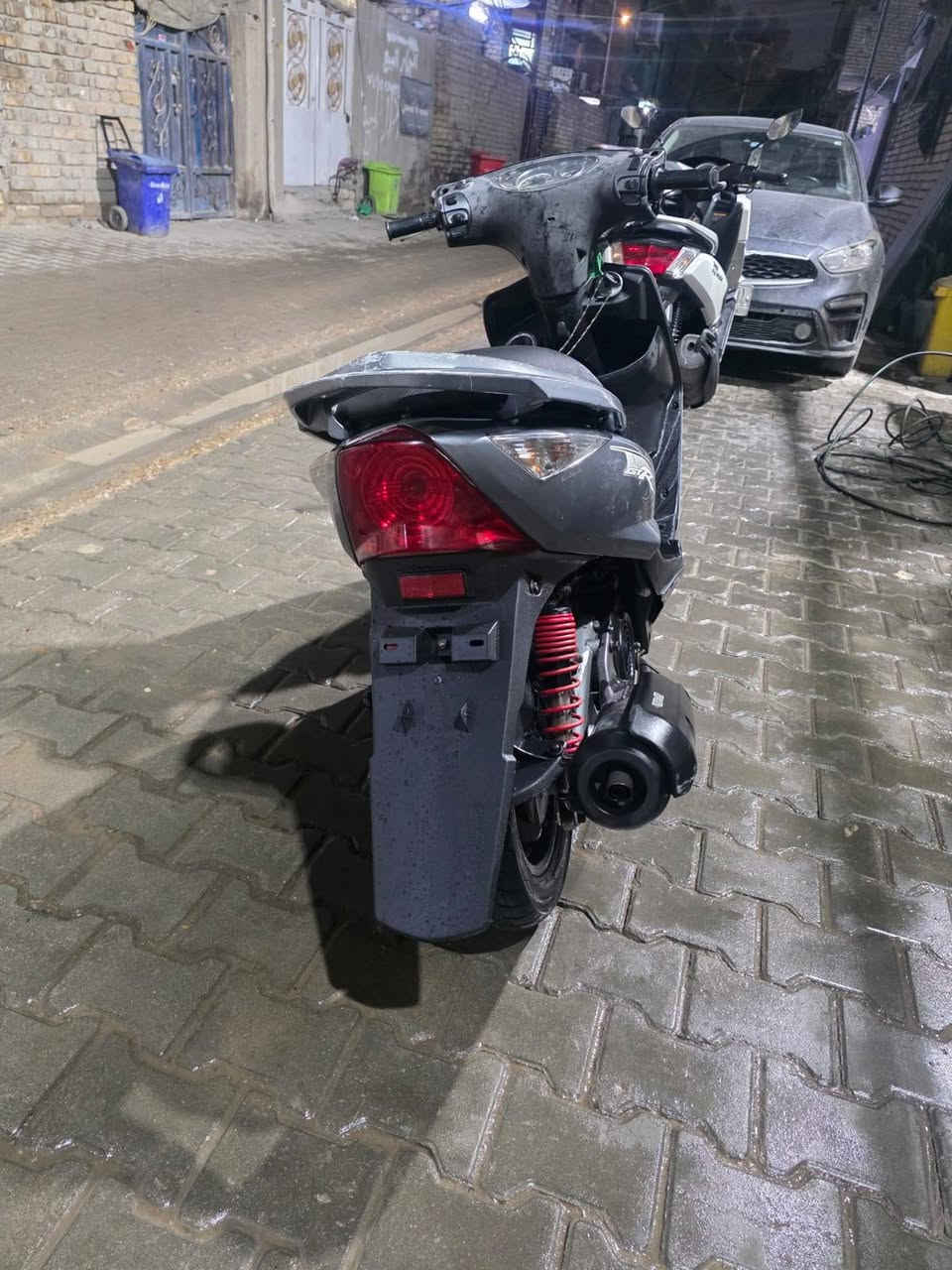 السلام عليكم دراجة ثعلب 140للبيع دراجة نضيفة كلش بمعنة الكلمة تاخذهة ما تصرف عليهة ربع 
تخم تاير جديد  العنوان الشعلة السعر ٧٥٠ وبيهة مجال حك الجية 
هذا رقمي متواجد واتساب وخاص ***********
