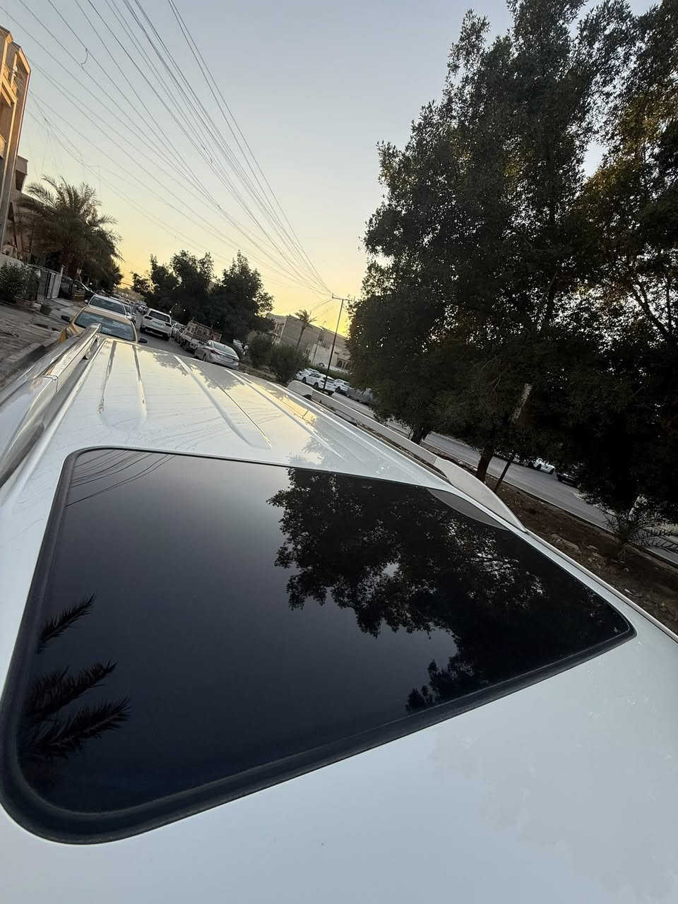 تويوتا برادو 20017  سته سلندر ماشيه 92 حقيقي وين ما يعجبك افحص  فول 1على 1 مواصفات كفاله عامه من الصبغ والبارد والفتح وكلشي والسياره على أدينه من الوكاله لليوم مواصفات كامره شاشات 3 حسسات مري شفط فتحه كشنات كهرباء ( دبل تانكي ) كويتي بصمه 7 راكب تبريد3 قطع ، ثلاجه 
رقم اربيل الدولي بسمي تحويل مباشر هزه جديده وأرقام جديده والسياره عل وضع الوكاله السعر 365 $ وبيه مجال مكاني بغداد شارع فلسطين ***********
