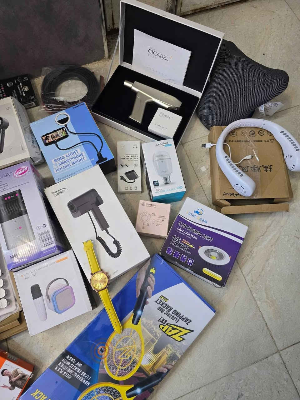 20قطعه ب50


**إذا كنت صاحب هذا الإعلان وتريد حذفه لأي سبب، رجاءا أرسل رسالة إلى الدعم الفني**