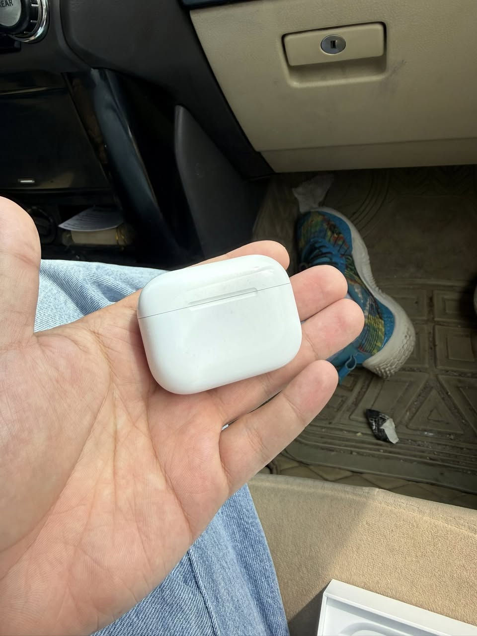 ايربود برو ٣ مستخدمه
السعر ٢٢٥.٠٠٠ نهايتها


**إذا كنت صاحب هذا الإعلان وتريد حذفه لأي سبب، رجاءا أرسل رسالة إلى الدعم الفني**