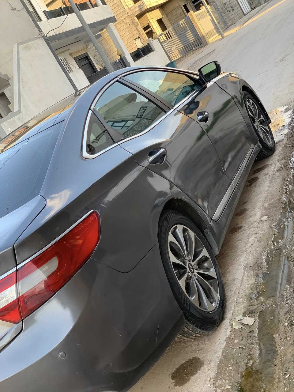 سلام عليكم ازيرا موديل ١٢ فول لمتدد خليجي رقم بغداد مشروع وطني شرط تحويل صبغ عام ضرر جامرلغ خلف سايق محرك ٦ سعر ٩٠ مكاني  كركوك اي استفسار اكثر ***********
