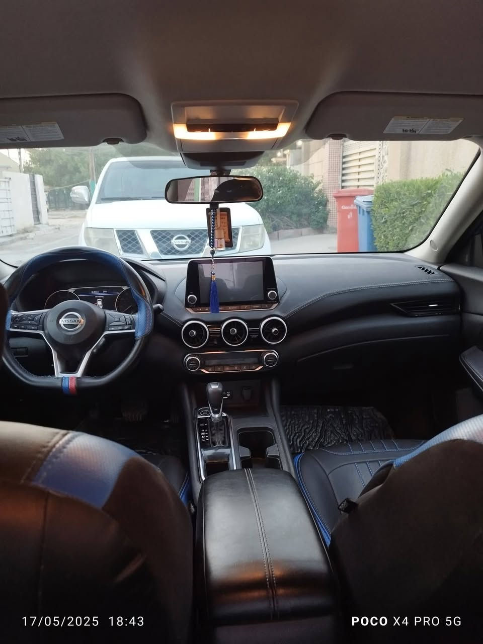 ✅نيسان سنترا وارد امريكي 

✅موديل 2021  SV 

✅ماشي 91 الف ميل   

✅لون ازرق بحري

✅مواصفات 

✅بصمه

✅شاشه كبيره

✅كاميرا خلفية بلادي

✅رادار امامي 

✅رادار خلفي 

✅رادار جانبي 

✅أبواب بصمه وتشغيل عن بعد

✅بيها هواي بعد مواصفات SV معروفه

✅حساسات بريك خلفي 

✅ويل كروم

✅ضرر بسيط تعديل بارد للبنيد والجنطة بدون دواخل بدون صبغ وتبديل

✅مكان السيارة  ( بغداد / الغزالية ) 

 ( السعر 138 ورقة مع مجال بسيط )

✅للاستفسار اتصل عالرقم

***********✅
