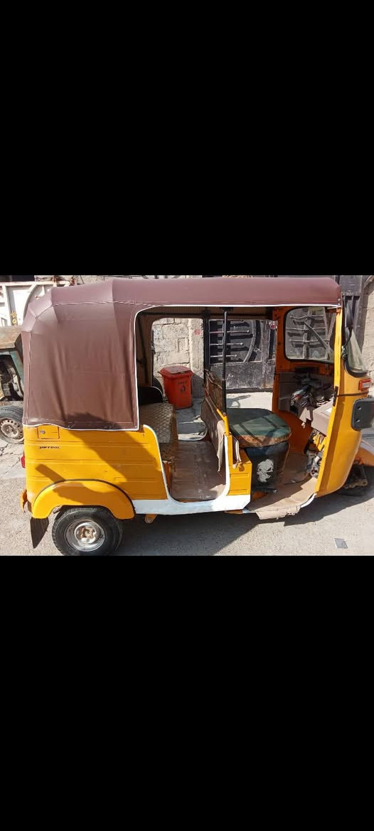 سلام عليكم تكتك 2019 شهر 9 مكفوله لا صبغ ولا معجون مكينه خير من الله لا تنقيص ولا تبخير سعرر 4300 وبيها مجال تصال *********** مكان كماليه
