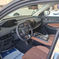 شانجان Uni-S • ١.٥ تيربو • دبل كلتش ٧ سرعات