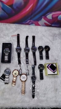 مجموعة ساعات • بدون باتري • ساعات عتيقة