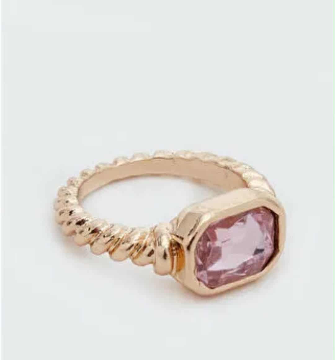 اكسسوارات


**إذا كنت صاحب هذا الإعلان وتريد حذفه لأي سبب، رجاءا أرسل رسالة إلى الدعم الفني**