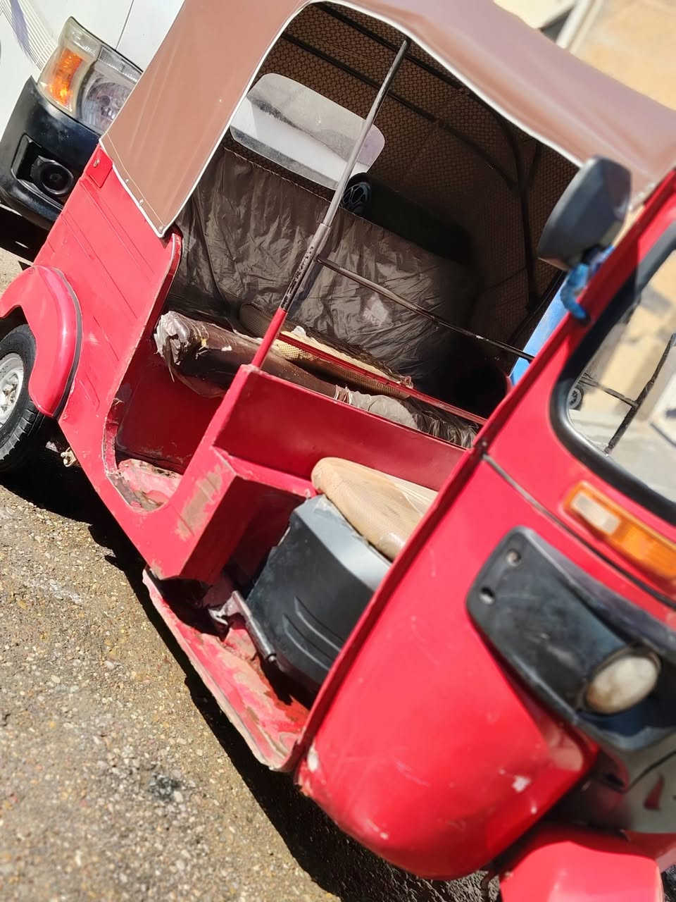 السلام عليكم تكتك 2018
تكتك مكينة 22 شرط الفحص شديتها قبل 4اشهر انطيت مكينتي وفرق 700 الف يرادلها دوشمة + الدوسة الخلفية مثل ما موضح بل صورة كهربائيات كلها شغالة تكتك كبل للشارع اذا تريد تعيش اوراق المصطفئ كاملة اقابلك وية راعيها الاوراق بسمة من الشركة اتعهد ترقيم اكفلك مكينة بل مكاتبة التكتك ب3500 بيها مجال بغداد الزعفرانيه ***********
