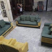 تخم 10 مقاعد نضيف ومابي أي ضرر الشراي يدخل خاص07713587216 متواجد واتسا...