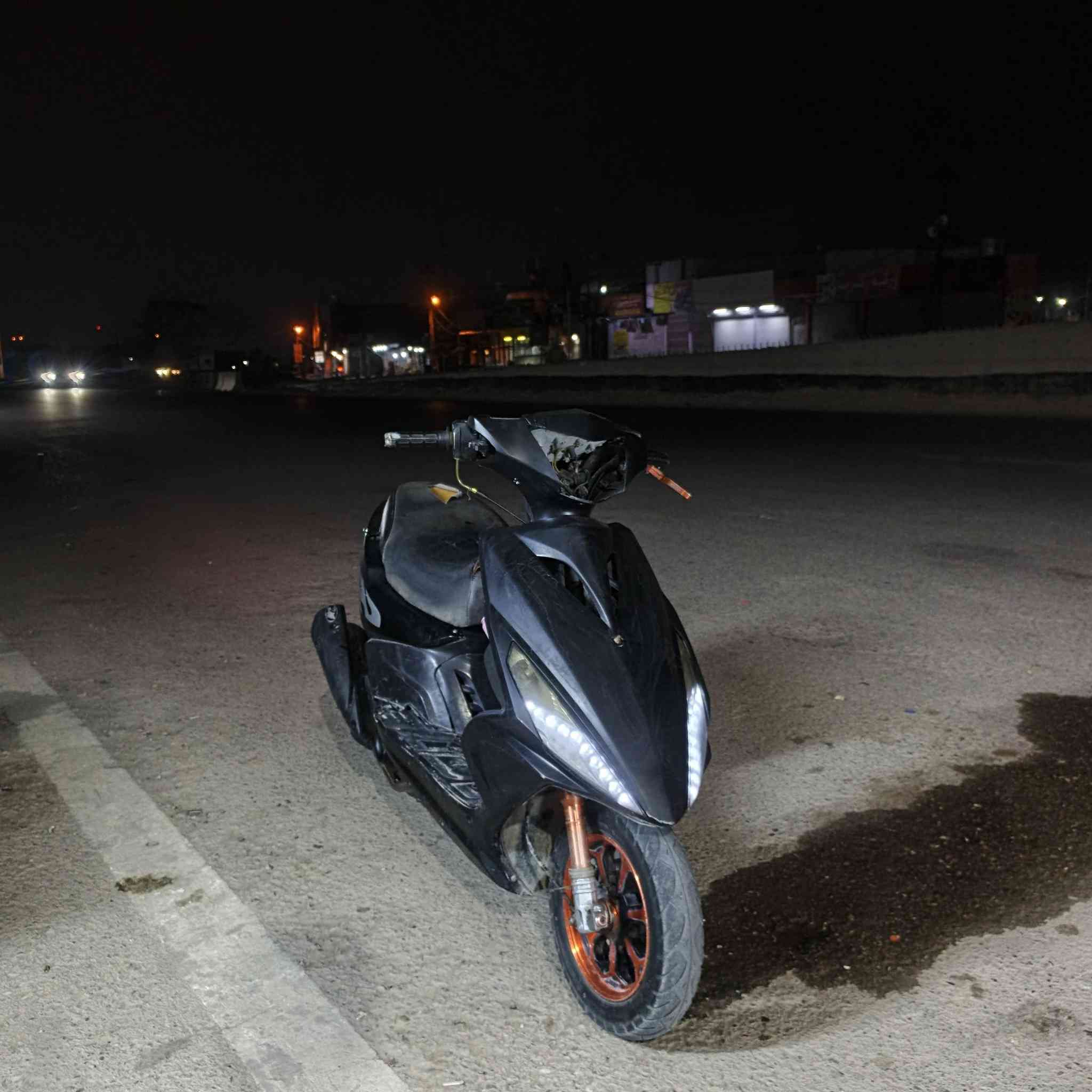 ماكس مضلع مكينه نضيفه هندر واحد تشتغل دراجه حلوه 
سعرها 250وبيها مجال للشرايه فقط المكان كركوك الحمزلي 
رقم *********** متواجد خاص
