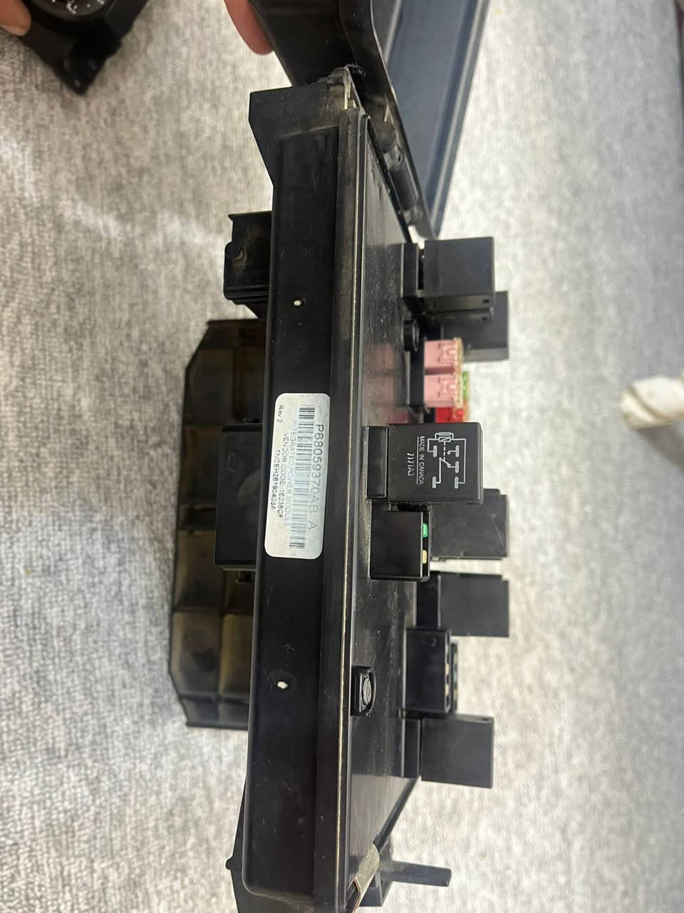 غراض تفصيخ
جوكات تبريد سعر وحده 25بيه مجال أوباما او جارجر 2010
بكلايت جارجر موديل 2010 جهه أيسر  سعر 40بيه مجال
طبله فيوزات سعره 130بيه مجال أوباما او جارجر 2010
طار دشبول مال أوباما موديل 2010 سعره 40بيه مجال
اي استفسار على هذا رقم *********** مكان العماره
