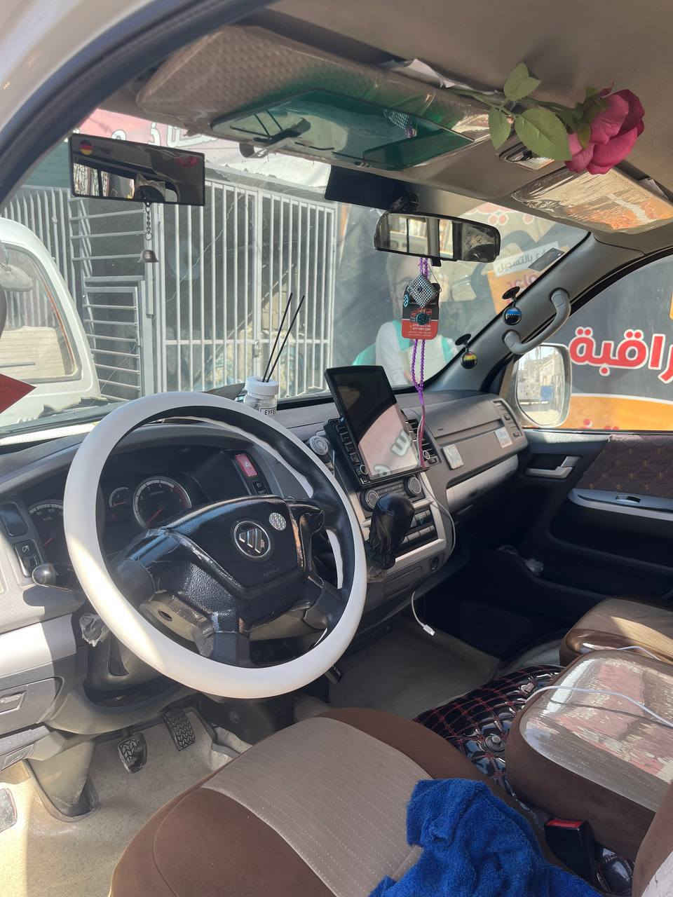 السلام عليكم فوتون سي تو  2017 دخول 19 كير مكينه شواصي صدر تخم تاير كله كفاله شاشه درع شمالي كشنلت تبريد ويه السويج كرنفال  السيارة كفاله من الضبغ بيها طخات كما موضح بصور السعر ١٢٠ وبيها مجال اتصل وتدلل بغداد مدينه الصدر الحبيبه
***********
