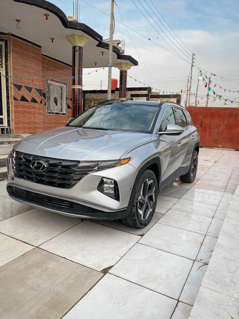 مواصفات 
فول للاخير
_بصمة
_تشغيل عن بعد
شحن لاسلكي
_جنطه كهرباء 
_بصمه ابواب 
_اشاير مري 
_مري شفط 
_لد امامي خلفي 
_حساسات 360 فول 
_نقاط عمياء 
_رادار امامي خلفي جانبي 
_كشن كهرباء خزن ميموري
_كشنات تدفئه و تبريد
_تدفئة ستيرن 
_كشافات اماميه
_سايد بريك كهرباء 
_قطعتين تبريد
_شاشه تبريد بيانو منفصل 
_تحكم وضعيات قيادة 
_نظام قفل اكسل نزول منحدرات 
_فور ويل
_كامرات 360 درجه
كامرات في العينه عنده لاشاير
_عدادات ديجتل مع شاشه اعطال 
_تبريد بلادي
السياره اي نقص مابيها 
سبير عده كله كامله 
رقم بصره بسمي  تحويل ثاني يوم
بيه قطع صبغ

العنوان : بصره ***********
***********
