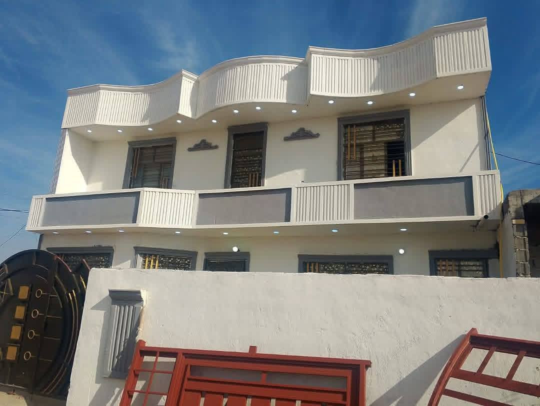 سلام عليكم بيت للبيع مساحه الارض ٤٠٠متر ركن مساحه المنزل ١٧٠متر طابقين بناء حديث تفاصيل لبيت طابق الأول مطبخ وحمام وغرفه ضيوف وغرفه نوم وصاله واستقبال+طابق ثاني 2غرف نوم وحمام وصاله +حديقه
طابو زراعي سند 25 العنوان المحموديه حي صفا يم محطه صفا قرب أسواق سوداني سعر 170وبي مجال لشراي لتواصل رقم ‏ *********** ‏. ++***********
