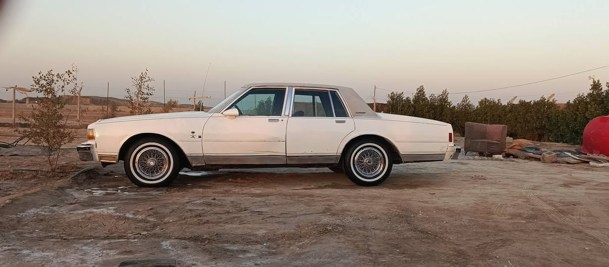 السلام عليكم
كابرس البيع موديل 87 سياره تعمير
مكينه كير قبل 20يوم شادهن جدد
حداديه نص عمر 
رقم ذي قار دولي 
السعر 55وبيه مجال واذا اكو مراوس عادي 
*********** مكان ذي قار
