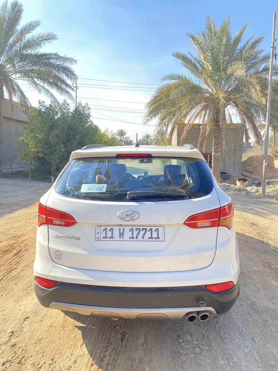 السلام عليكم 
سنتافيه للبيع موديل 2015خليجي كفاله عامه سياره بسمي فول مواصفات سبعه ركاب بنوراما كشن كهرباء سايد بريك دكمه مكينه 6سونار مرفق بلمنشور مكان بابل السعر 180.   للاستفسار ***********
