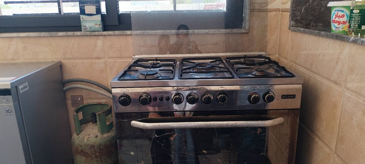 طباخ اخو الجديد نضيف استيل صافي نوعيه مصريه للاستفسار التواصل على الرقم ***********
