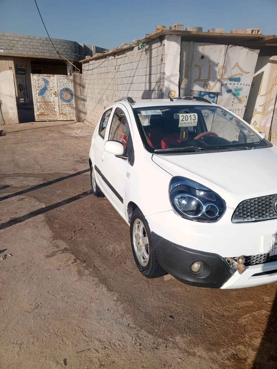 السلام عليكم للبيع بانده موديل 2013 رقم بصره مشروع وطني مكينه وكير بيكاجو  اوته ماتيك مكفولات حداده فول تخم تاير كهربائيات كله شغاله سياره مكفوله كفاله عامه من الضربه وتبديل سنتر لوك السعر 33وبيه مجال مكاني البصره الهارثه رقم الهاتف ***********
