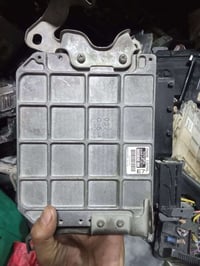 عقل كورولا ٢٠٠٨ خليجي 07864354075 07519048927