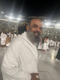 نعلن وعلى بركه الله استلام الجوازات للرحله الاخيره لعمره شوال  طيران ث...