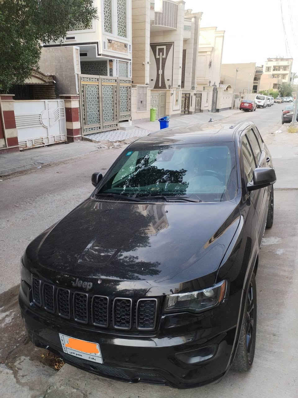 السلام عليكم  جيب ٢١ وارد بيها ست قطع صبغ نص احزام صبغ   بأسمي ثاني يوم تحويل ماشي ٤٤ميل فقط  كير محرك لغود شاصي ايرباكات دواخل  كلهم مكفولات سياره رادار السياره جاهزه بيها فقط نقص حساس الدعاميه الاماميه جهت السايق عنواني بغداد البلديات ***********
السعر ٢٣٠
