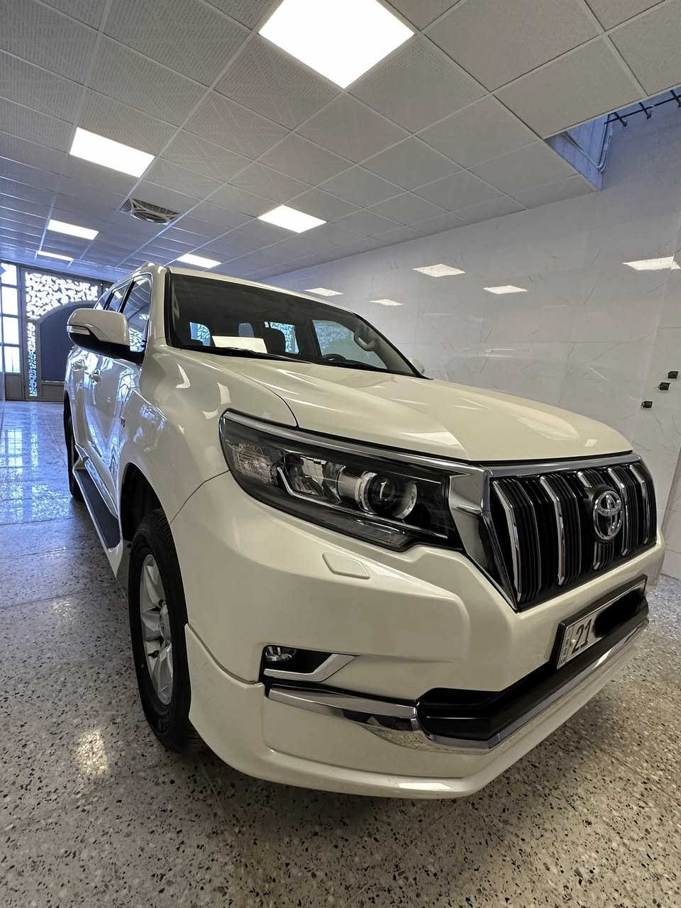 پرادو 2022 للبيع نقد فقط 
مواصفات TXL 
السيارة بحالة الوكالة مكفوله من كلشي لا صبغ لا تبديل لا تعديل لا شخط 
ماشية 61 الف حقيقي 
محرك وگير وحدايدة وتخم تاير دنلوب جديد ترايها مال زيرو 
رقم سليمانية الدولي تحويل بنفس اليوم 
العنوان سليمانية 📍
السعر 465 
للأستفسار اتصل ***********
