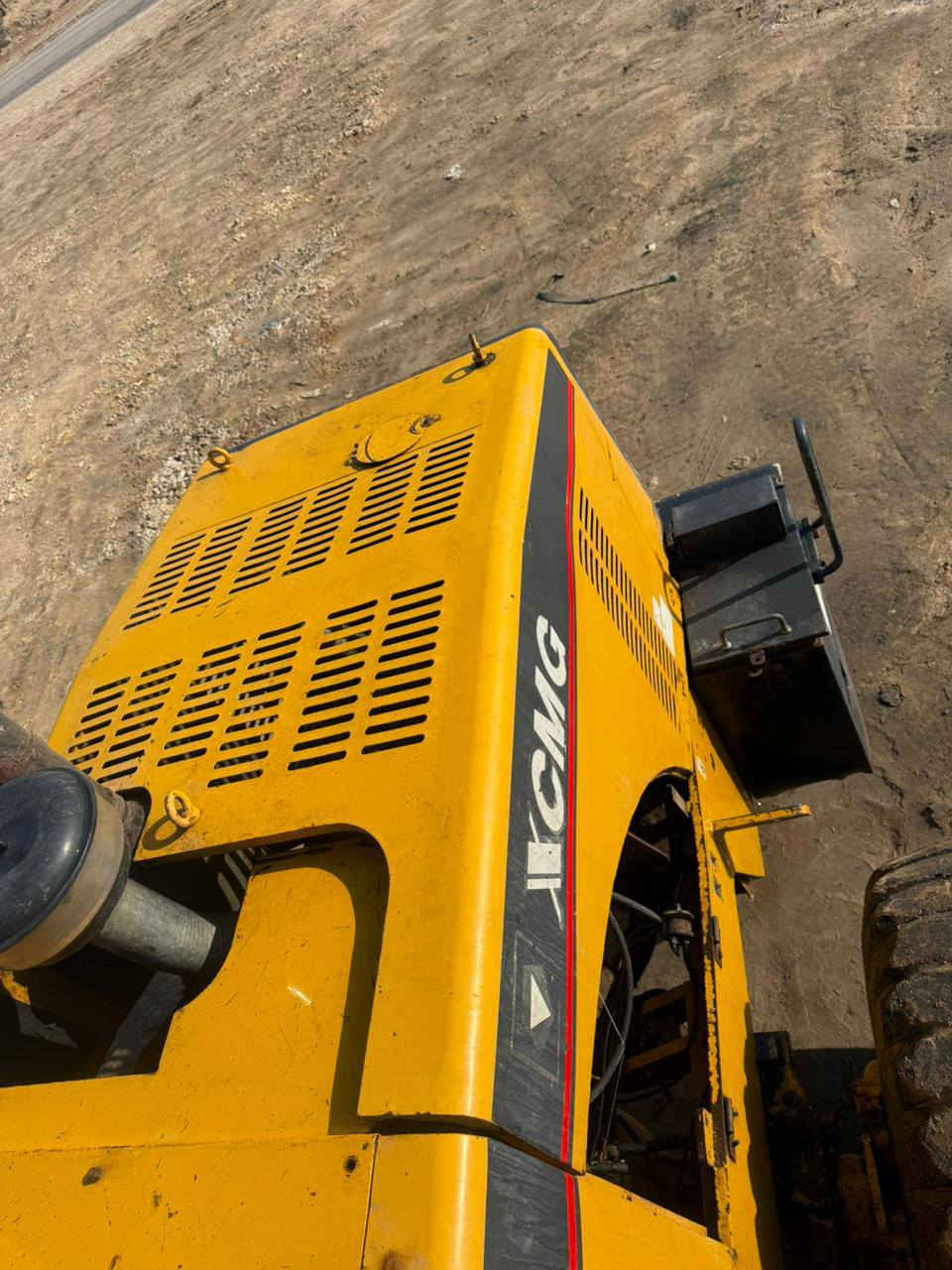 السلام عليكم البيع شفل زت يل حجم 50 مديل 2012 رقم الماني سنويه ل 28 شفل جاهز من كلشي محرك كير خير من الله العنوان بغداد الستفسار عله رقم ***********. ***********
