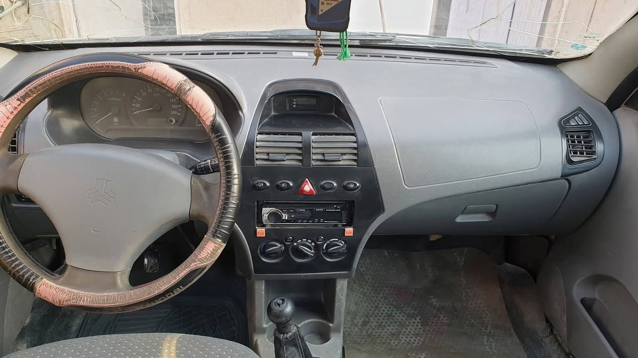 طيبه 2014 مكينه تبخير مستحقه حداديه تخم تاير جديد رقم ذي قار راعيه بلحله  السياره حلوه مكفوله من ضربه  قويه بيه بس جاملغ خياس بسيط السعر 27وبيه مجال بصيط كربلاء حي العسكري ***********
