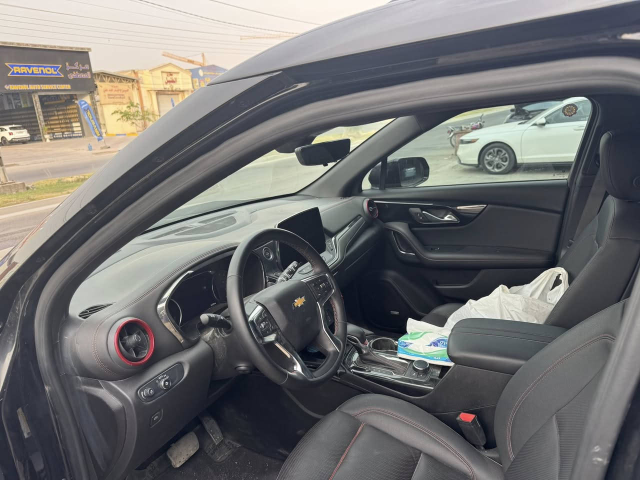 سلام عليكم بلايزر موديل 25  فول RS مكينه 6سلندر  فول الفول عداد السرعه 5000ميل يعني زيرو بيها جاملغ وطرف البنيد صبغ وباب السائق مبدل نفس اللون شهداء رقم مجاني السعر 220 وبيها مجال بسيط مكانها كربلاء للتواصل ***********
