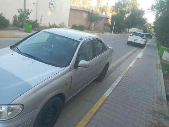 السلام عليكم
سياره نيسان صني ياباني 2009
محرك اسود 
السياره مابيها قطره صبغ عدا الدعاميه واصبع بارد بالجاملغ الخلفي
تبريد وتدفئه شغاله 
رقم السياره سليمانيه 
السياره بأسمي مكاني بغداد 
سعر السياره 98 ورقه وبيها مجال قليل 
الرقم ***********
