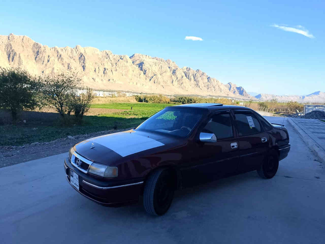 ئوپل مۆدێل1994  مـــەکیـــنە18گێر عادی 
گێـــرومەکــــینە ی بەشـــرت کارەبای هەمو یش دەکات 
شوێن رانیە سعر24 مەجالیکی کەم 
***********
