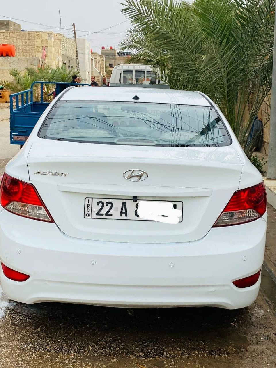 السلام عليكم  اخوان 
للبيع سياره اكسنت خليجي موديل 2014  رقم اربيل دولي تحويل او وكاله سنويه لل 2030 سياره بيها رشات صبغ مكفوله من ضربه وتبديل 
سياره فول مواصفات   مكينه 1600 
ونفس الصور سياره مكاني نجف حي ميسان 
السعر  90 وبيها مجال للشراي الرقم ***********
