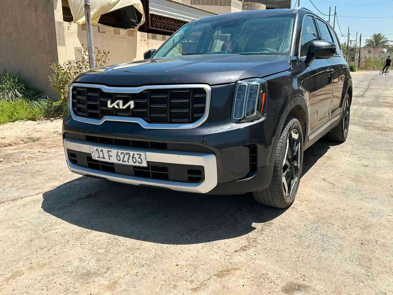 للبيع كيا تلورايد موديل 25 مواصفات EX فول دخول جديد على كتاب شهداء شتريد ضمان موجود بصفي صاحب الكتاب وشتريد اني حاضر حادث السياره كدامك موجود صبغ بنيد وجاملغ وباب فقط لغد بي تصليح ودواخل باب شاصي مكفول شخط مابي ماشيه 22 الف السعر 240 وبيها مجال مكاني اللطيفيه ***********
