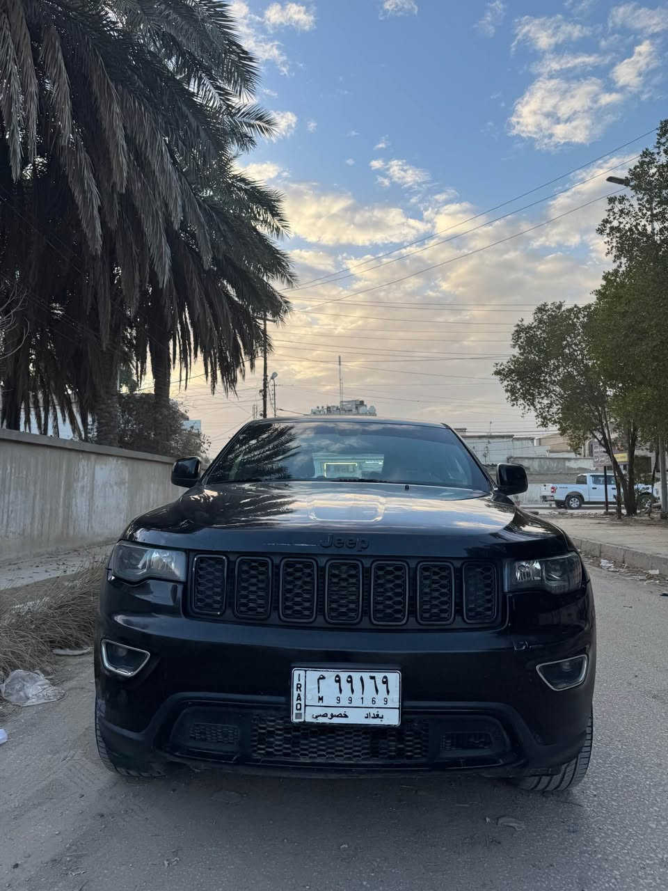 جيب 2018 بلاك توب 
ضرر مفتوحه جاملغات وشاديهن نفسهن 
بدون صبغ وبدون اريرباك بدون تبديل 
ماشيه ١٠٥ الف 
مكاني بابل 
مواصفات بدون فتحه 
***********
*********** حلة, بابل
