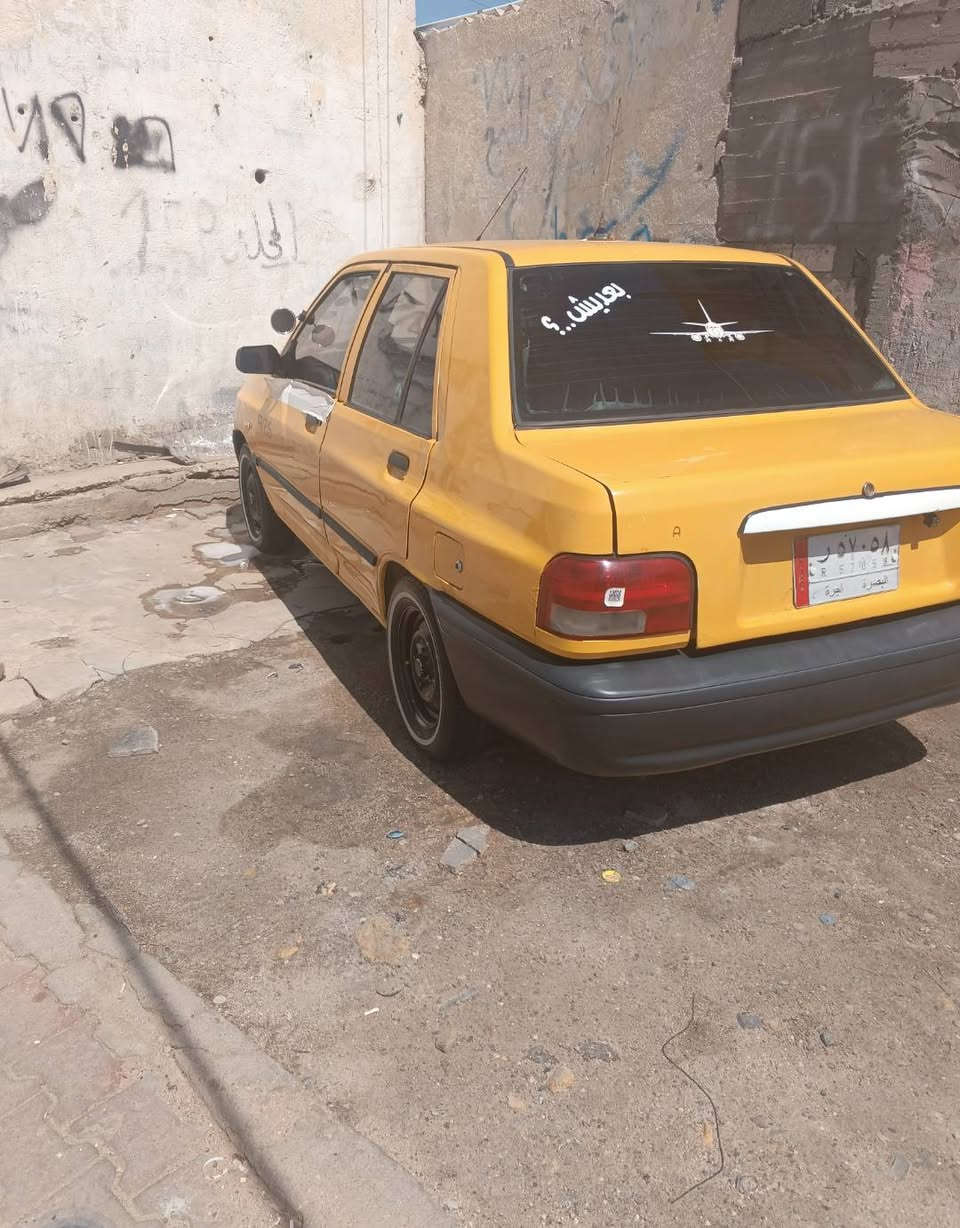 السلام عليكم سايبا مديل 15 سياره كلش حلوه حتا ما اشتغل بيها تكسي تبريد شغال  منضومه جديده شاشا  ارضيه تلبيسه سياره جاهزه  سياره مصفره غرامات بس عليه هيئه ٢٨٠ الف.   السعر  28.   ***********
